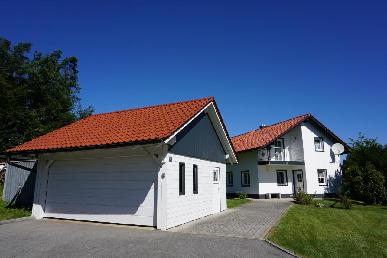 Ferienhaus Englburg in absolut ruhiger Lage Tittling Exterior foto