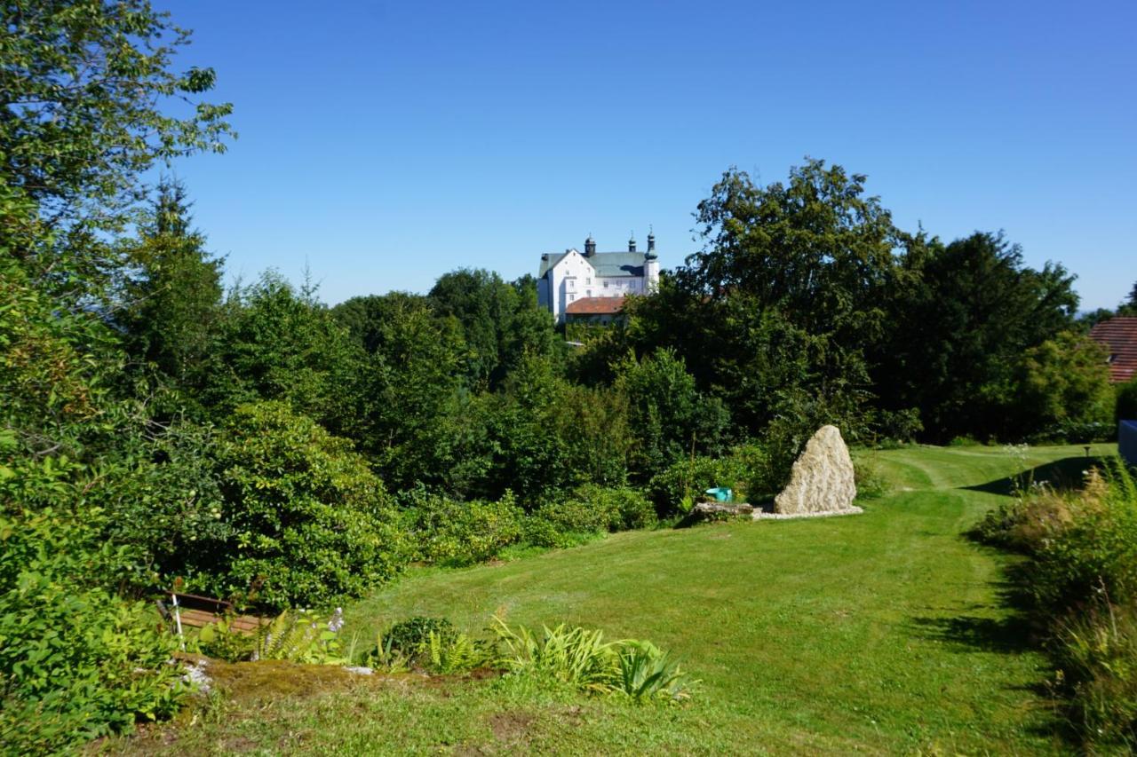 Ferienhaus Englburg in absolut ruhiger Lage Tittling Exterior foto