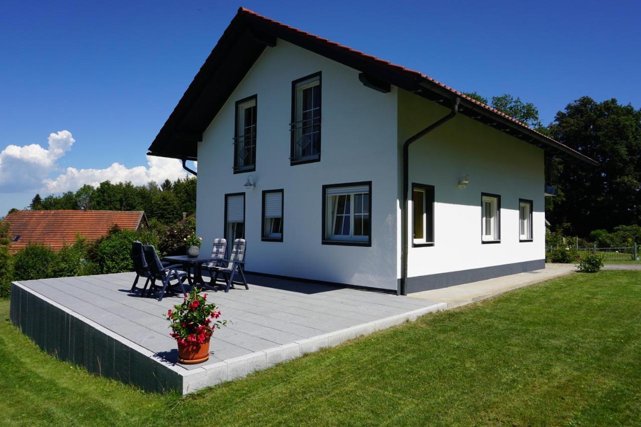 Ferienhaus Englburg in absolut ruhiger Lage Tittling Exterior foto